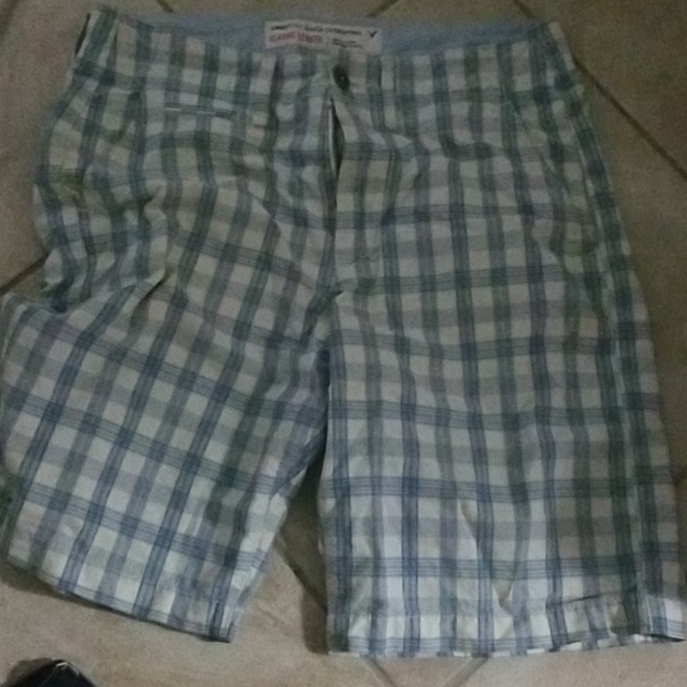 Amercian eagle board shorts